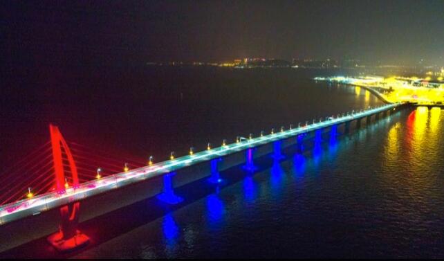 港珠澳大桥采用陕西凯时登录手机端气体灭火泄压口